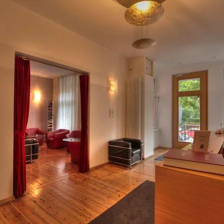 Johann Hotel 3*